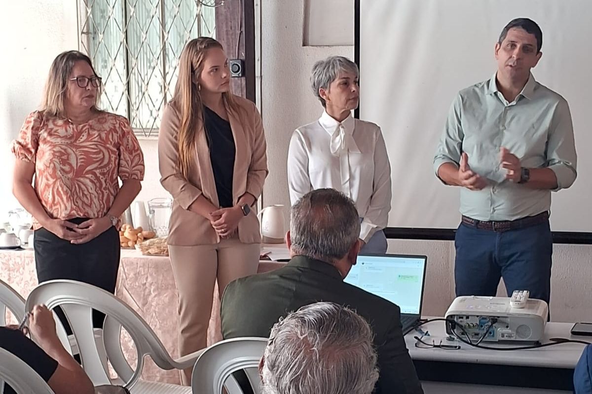 Assembleia foi realizada nesta quarta (30) e teve a presença do prefeito de Betim, Heron Guimarães