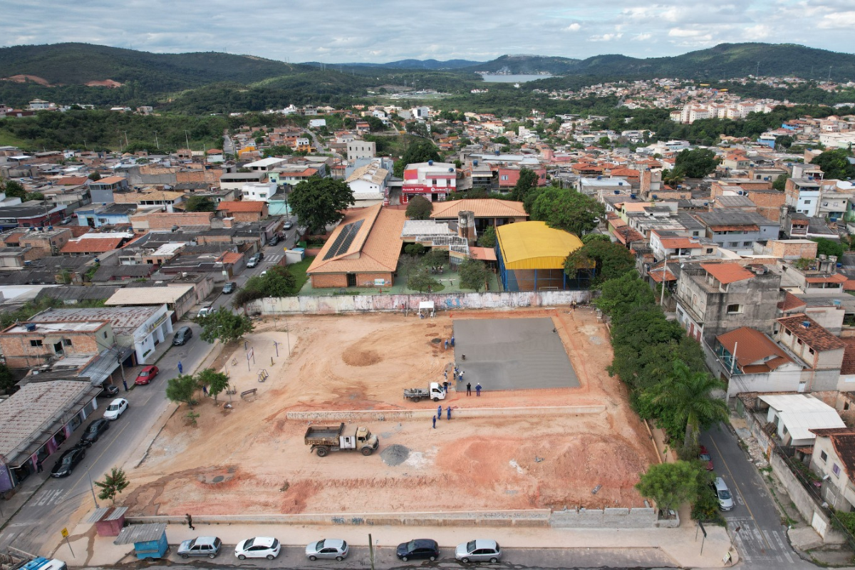 Espaço público, com área de 3.000 metros quadrados, está localizado ao lado do Centro Infantil Municipal Emílio Máfia Gomes