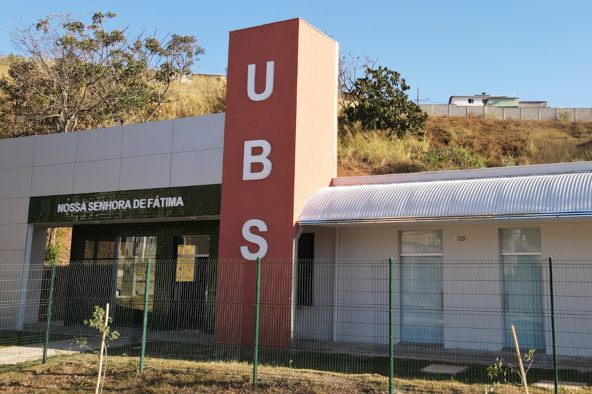 . O crime só foi percebido quando os primeiros funcionários chegaram para trabalhar e encontraram o interior do posto em situação atípica
