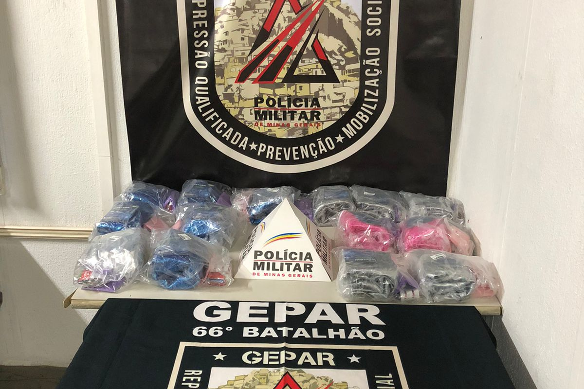 foram recuperados 14 kits de mercadorias do Mercado Livre
