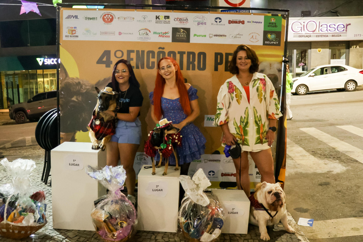 O pódio do cãocurso foi ocupado por Paquito em primeiro lugar, Pitica na segunda posição e Zé Bento em terceiro no pódio