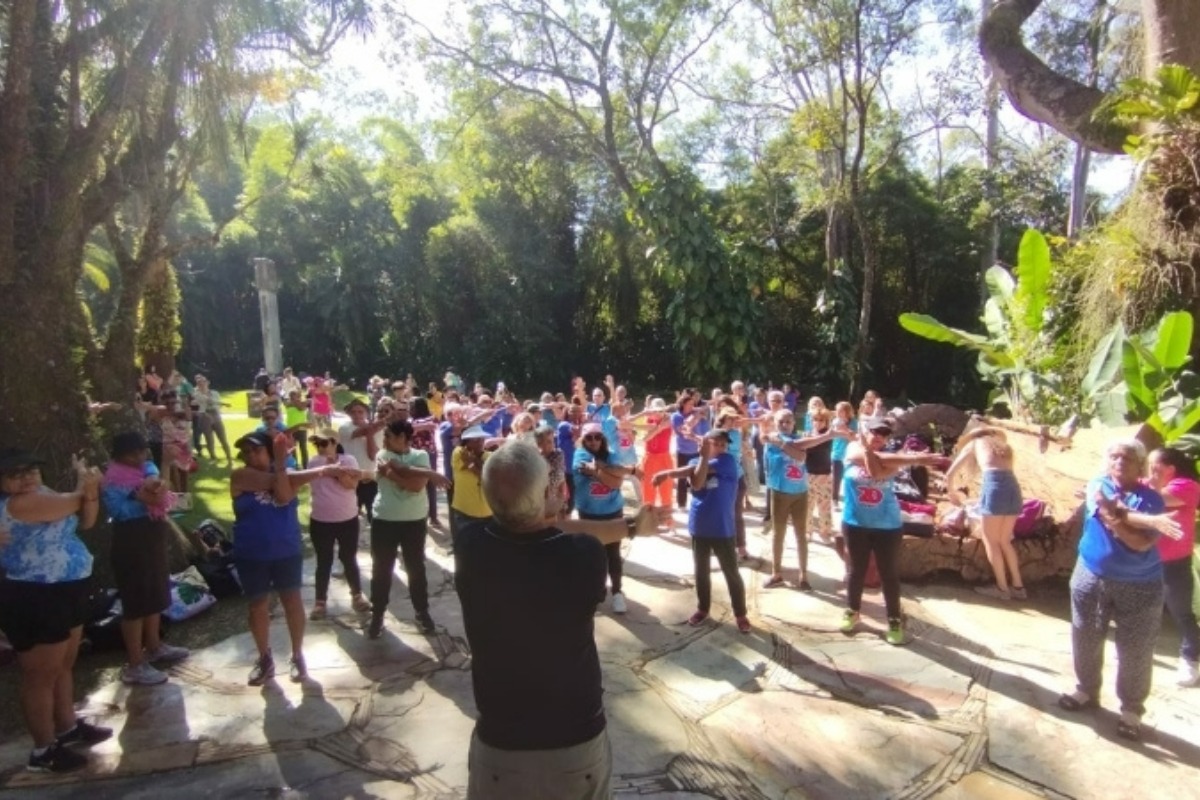 Os participantes poderão aferir a pressão arterial, medir o peso corporal, receber orientações sobre alimentação e saúde, além de aproveitar massagens, alongamento, ginástica localizada, dinâmicas recreativas e Lian Gong