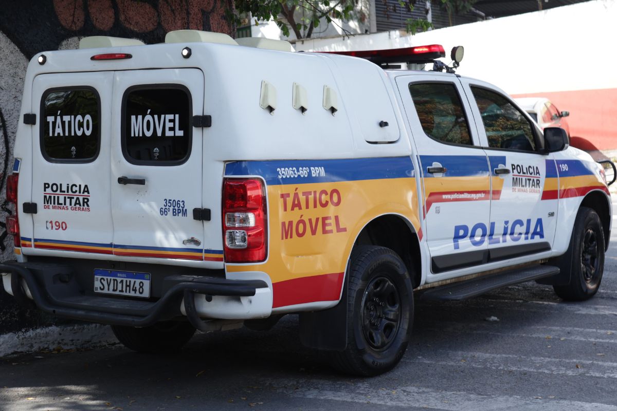 Polícia Militar deu voz de prisão ao jovem, que foi conduzido à delegacia da Polícia Civil