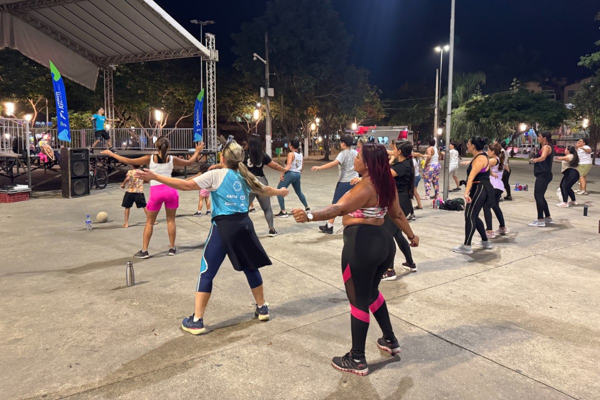 Após lançamento, atividades serão realizadas três vezes por semana em cada praça, das 6h30 às 8h30, e das 17h30 às 19h30