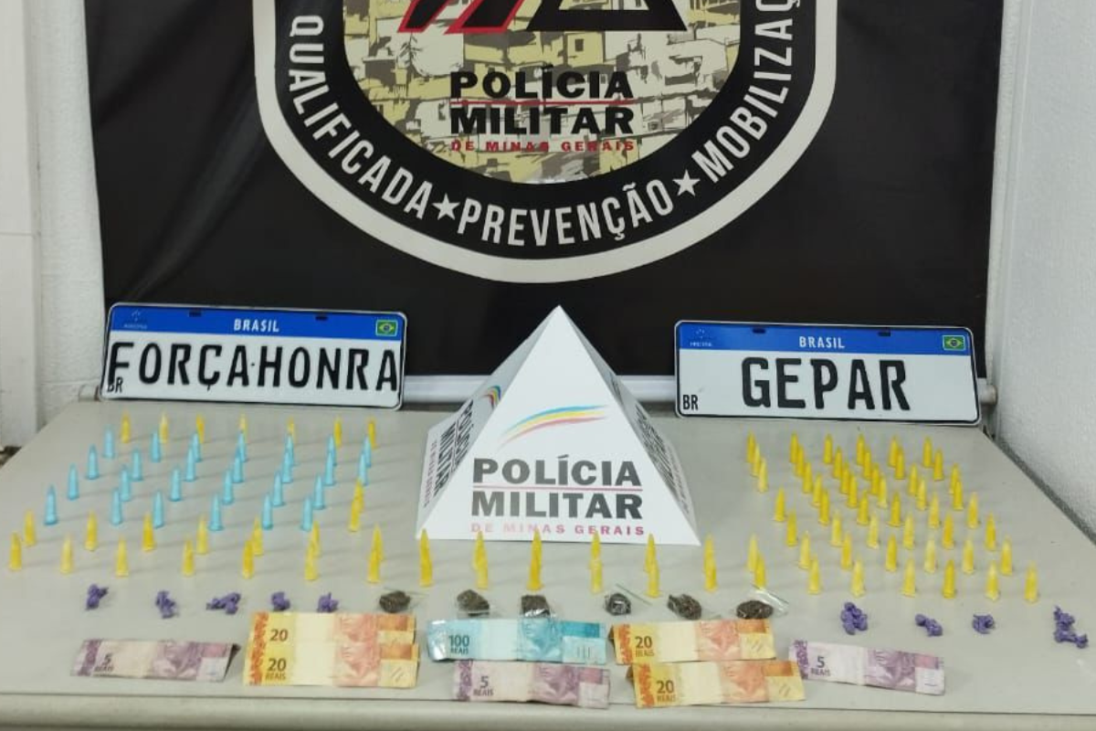 Entorpecentes estavam escondidos debaixo da camisa do jovem, dentro de uma sacola plástica descartável