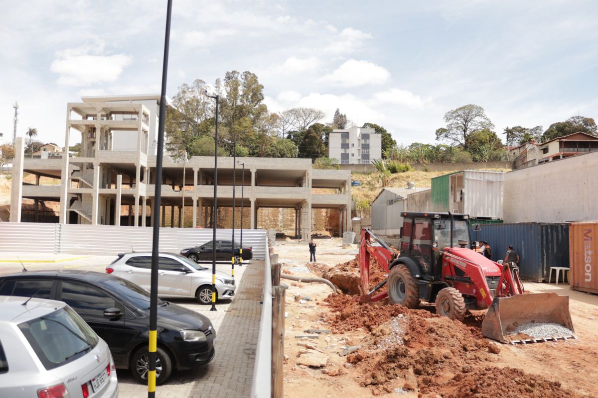  Superintendência Regional do Trabalho de Minas Gerais (SRT-MG) informou em nota que fará a investigação no local do acidente 