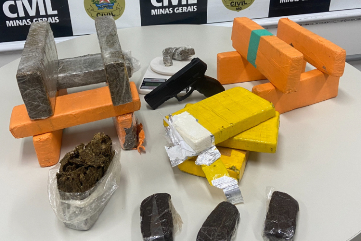 Material apreendido com os detidos