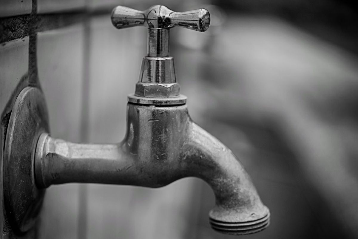 Previsão é que os serviços sejam concluídos até as 17h de terça