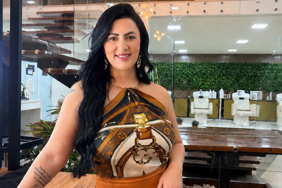Brena Lousada tinha 37 anos e deixa uma filha de 10