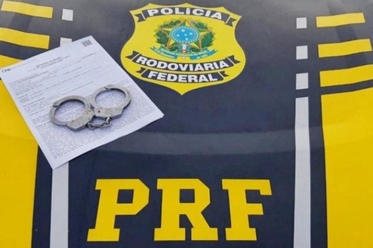 Homem foi preso após perseguição da BR-381, em Betim, ocorrida nesse domingo (15)