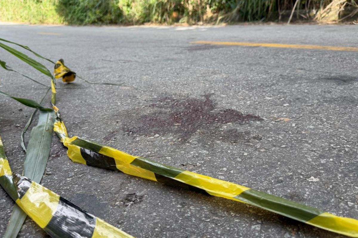 Corpo foi encontrado na rua José Balbino da Costa, no bairro Pingo D’Água, em Betim, nesta quarta (18) 