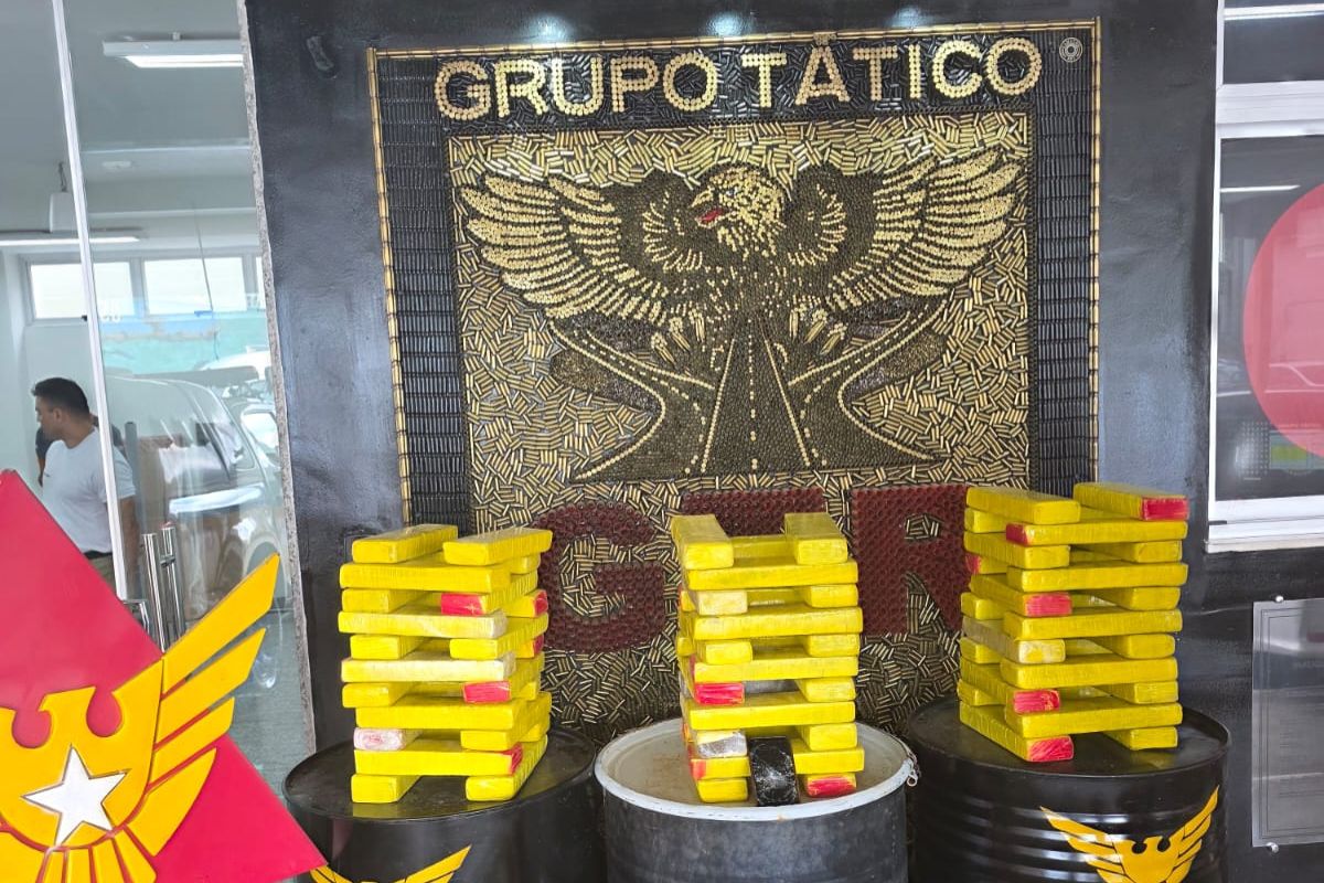 Segundo a polícia, a droga teria sido buscada em Uberaba, no Triângulo Mineiro