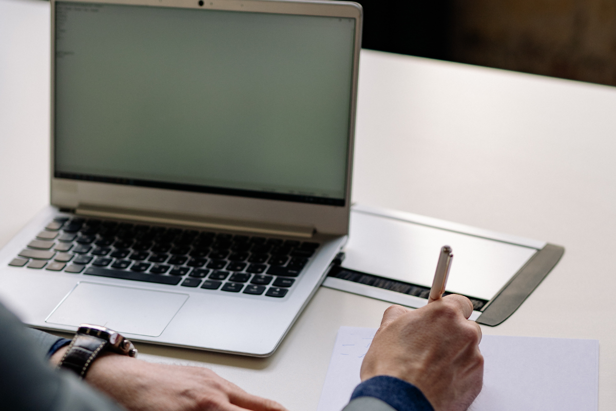 Novo núcleo estabelece procedimentos, fluxos operacionais e responsabilidades para a tramitação de documentos