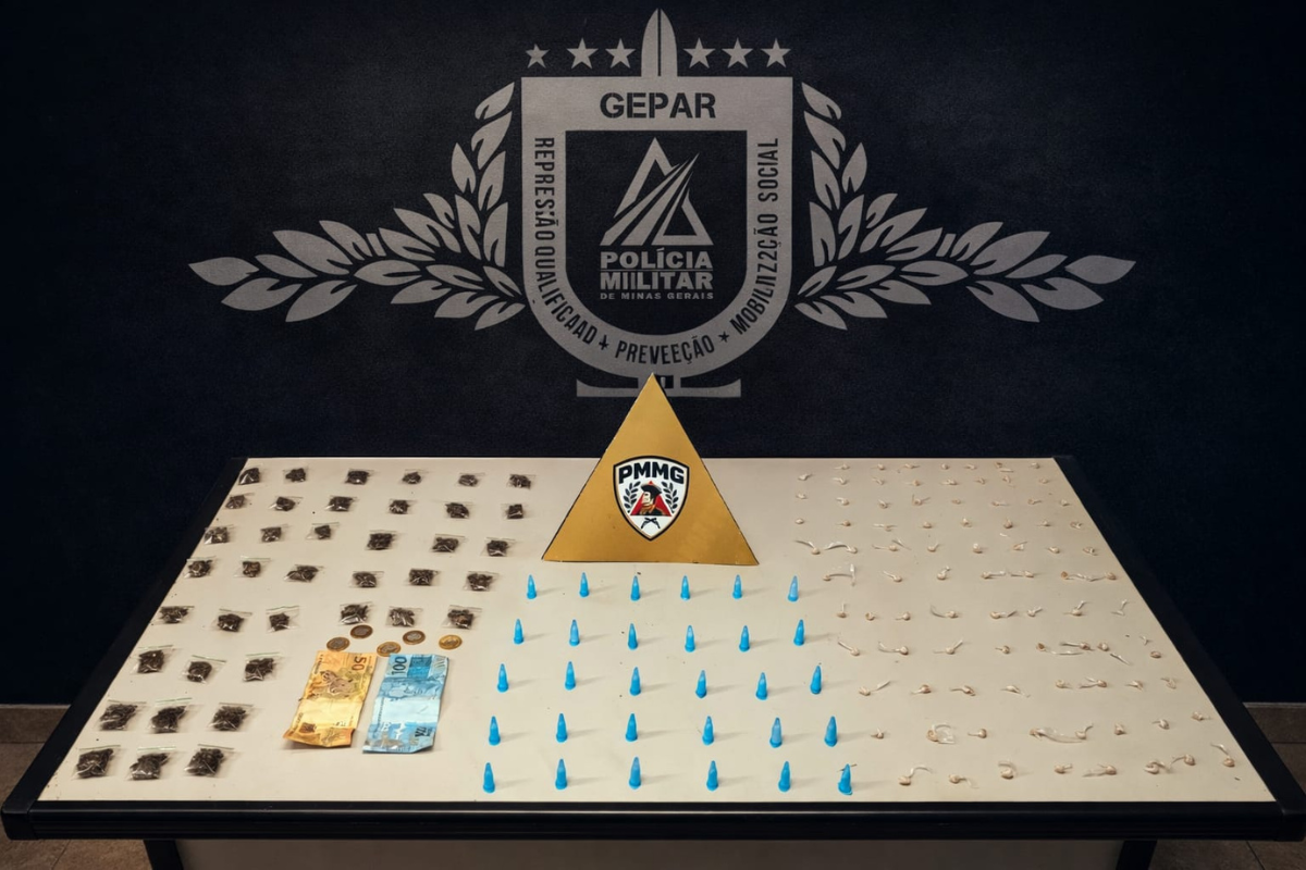 Material apreendido com a PM