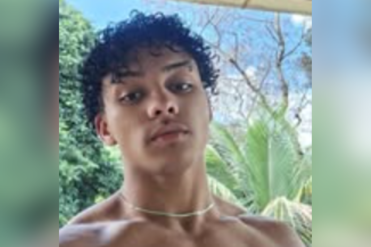 Vinícius estava em Arraial do Cabo para comemorar o aniversário de 18 anos