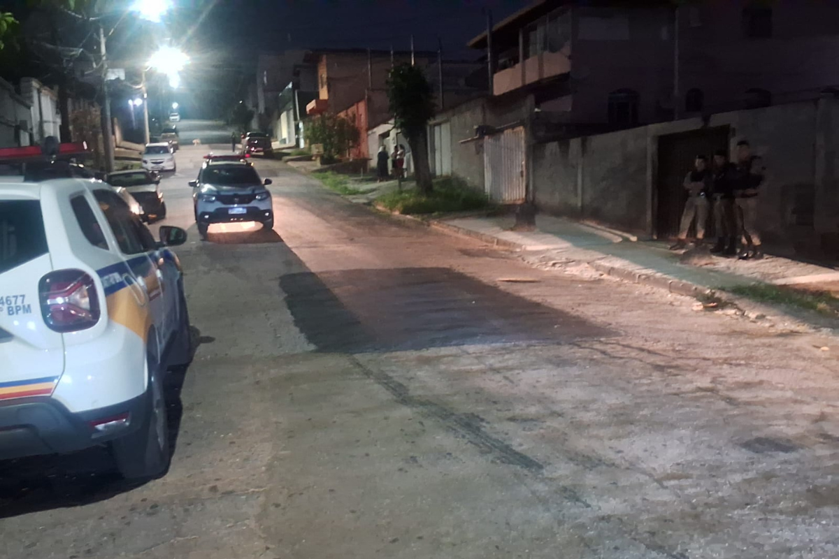 tentativa de homicídio ocorreu nesta sexta-feira (24/4), na avenida Minas Siderúrgica, no bairro Parque das Indústrias