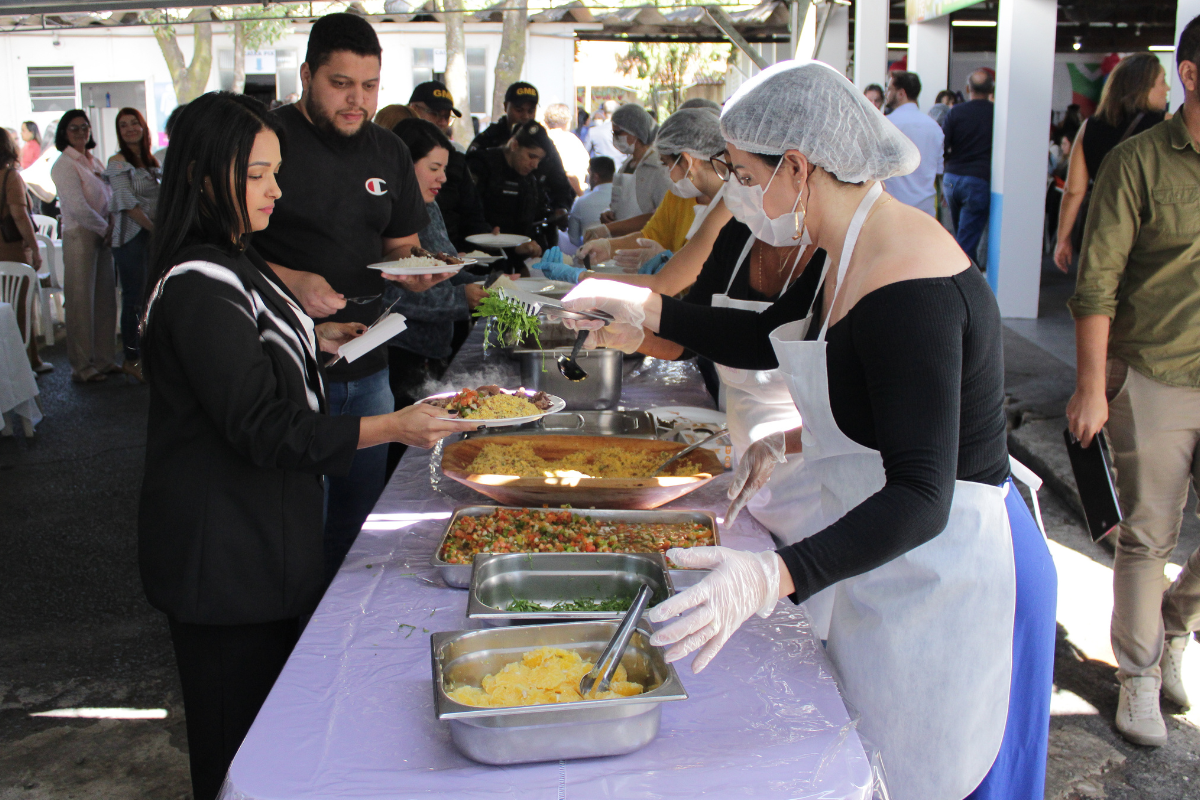 Feijoada da Apromiv será realizada na sede da associação, localizada na Avenida Edmeia Matos Lazzarotti, 1.505, no bairro Angola