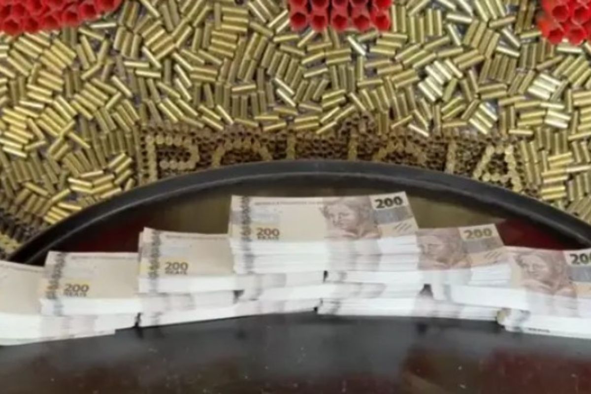 Suspeito e o material apreendido foram encaminhados para a Delegacia de Polícia Civil de Betim