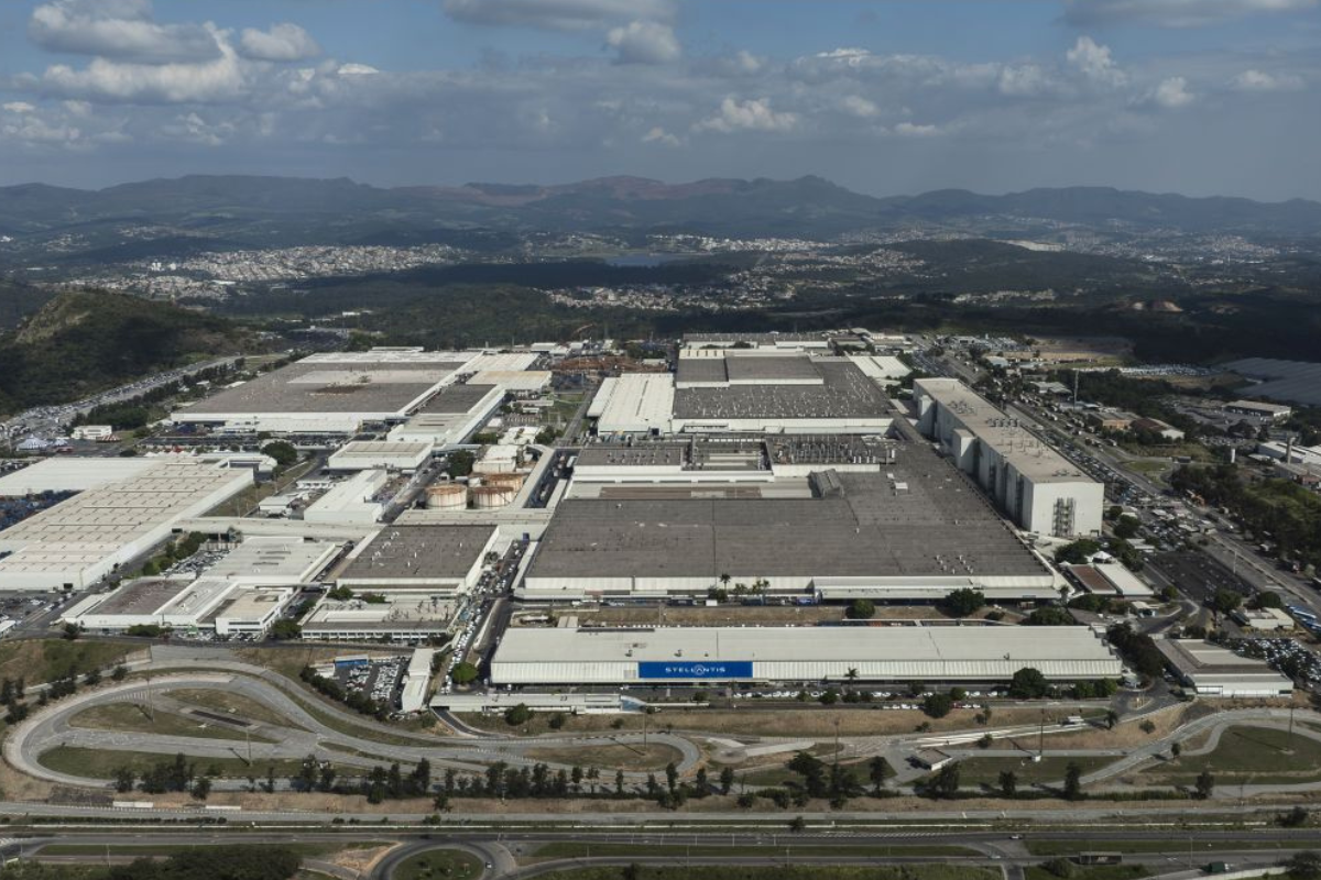 Polo automotivo da Stellantis em Betim