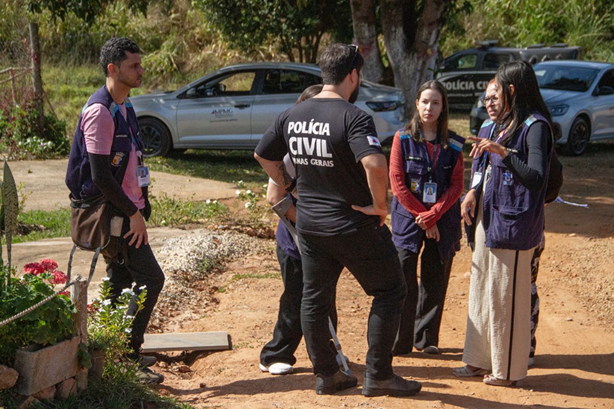 Fiscalização reuniu representantes da 2ª Promotoria de Justiça de Betim, do Centro de Apoio Operacional das Promotorias de Justiça de Promoção dos Direitos das Pessoas Idosas e das Pessoas com Deficiência, além da Vigilância Sanitária, da Secretaria Municipal de Assistência Social e das polícias Civil e Militar