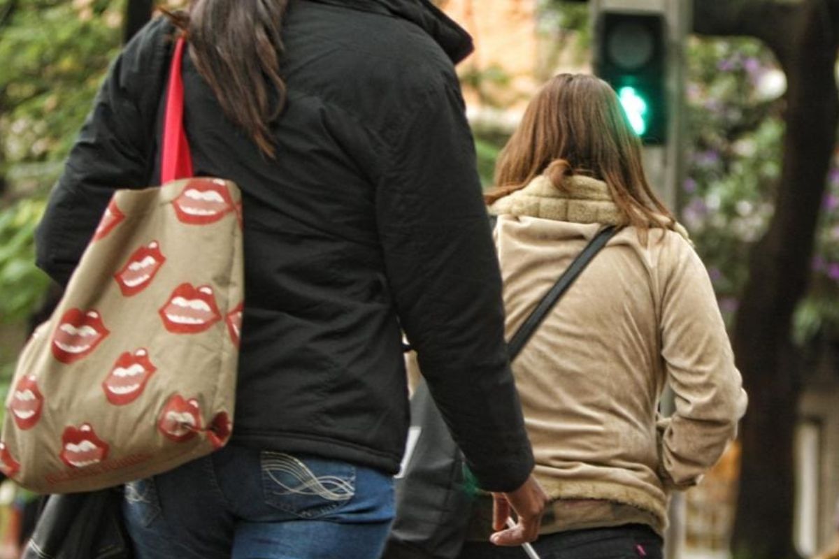 Apesar do frio, a previsão aponta predomínio de poucas ou muitas nuvens, com apenas uma possibilidade de chuva isolada na tarde desta segunda-feira