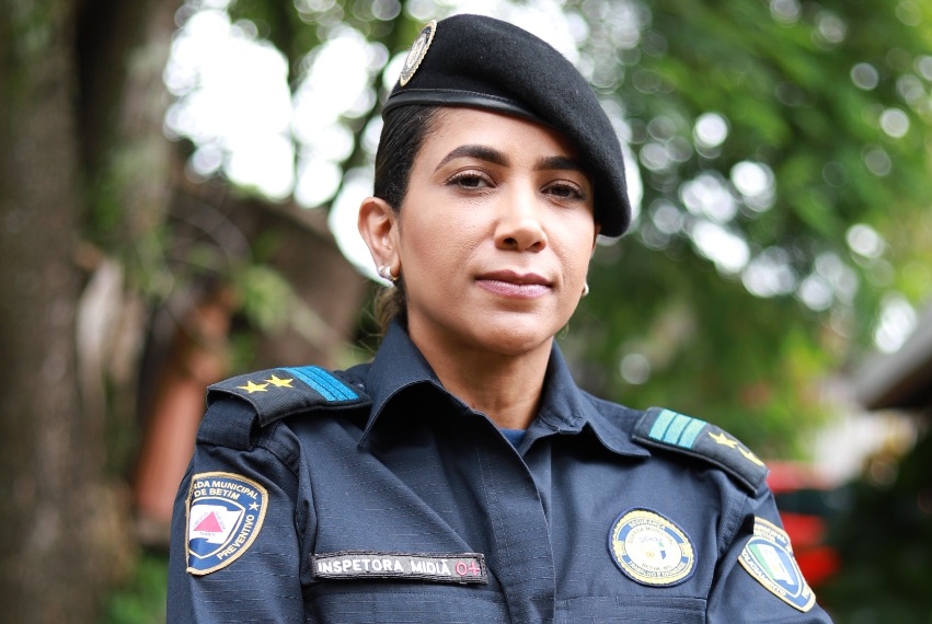 Midiã, que está na Guarda desde 2010, toma posse como comandante na quinta (7)