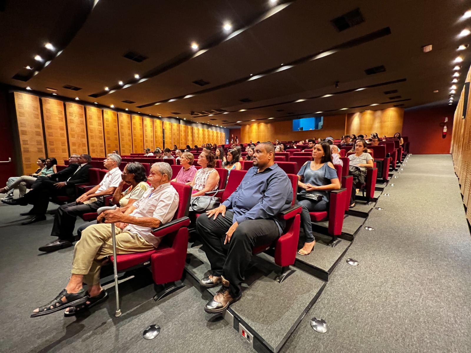 Evento aconteceu no auditório da PUC Betim e contou com a presença dos estudantes de medicina da universidade