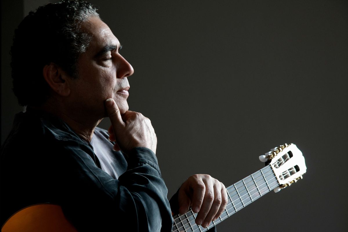 Paulinho Pedra Azul diz que só pretende parar de cantar quando morrer