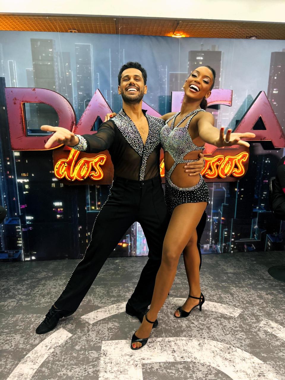 Duplas dançaram tango e samba na final, exibida ao vivo pela Rede Globo neste domingo (7)
