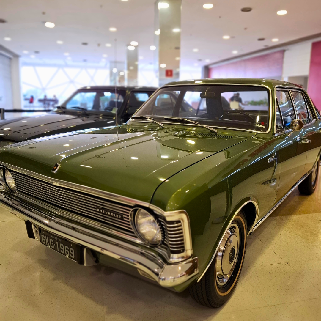 Exposição é promovida  no Partage Shopping Betim pelo Vintage Motors Club