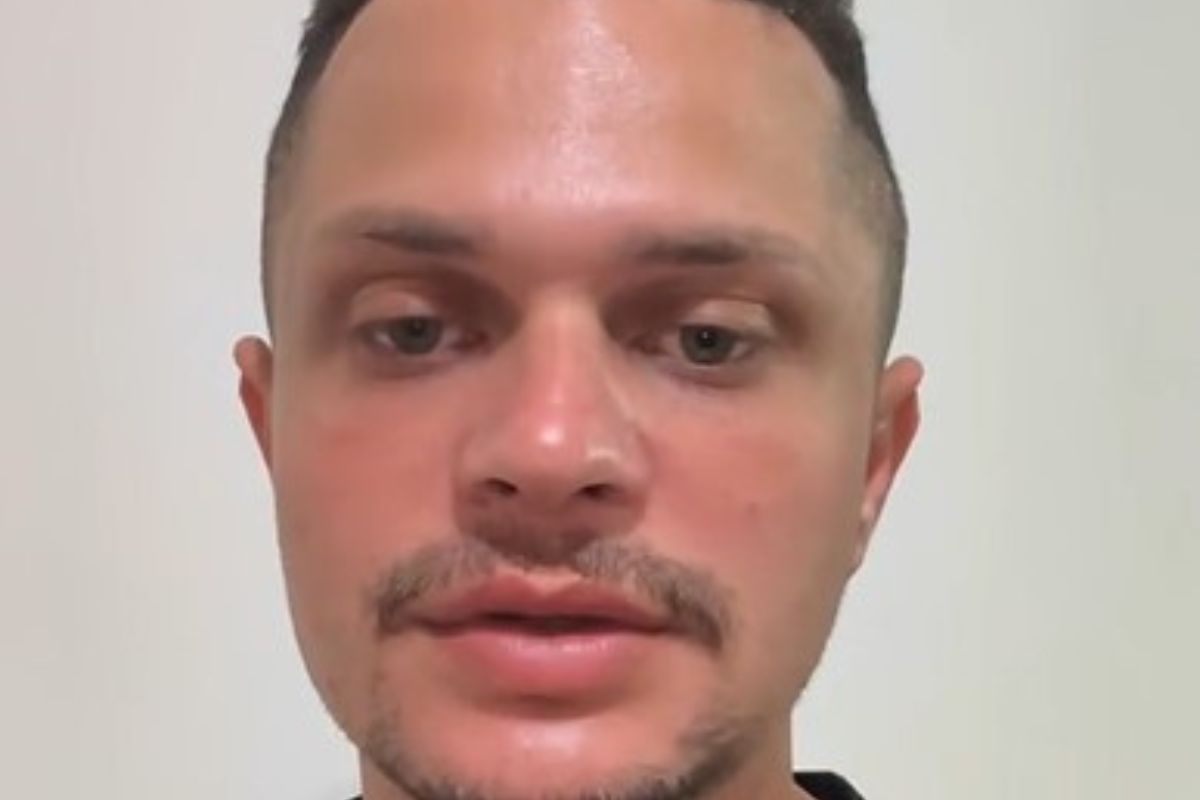 Bruno Martins, o motoboy gay de Betim, possui hoje 509 mil seguidores no TikTok e 734 mil no Instagram
