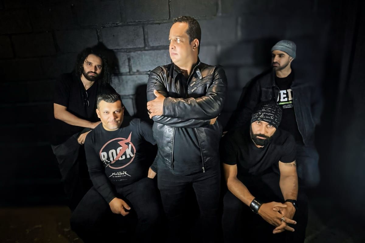 Banda VIA W3 é conhecida por seu repertório de clássicos do rock nacional e internacional