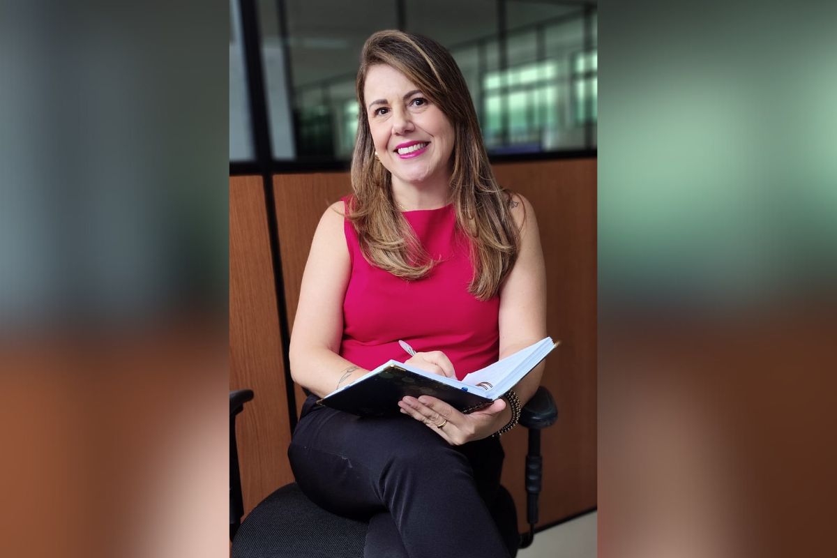 Romance já está em pré-venda, com um preço promocional de R$ 42,34