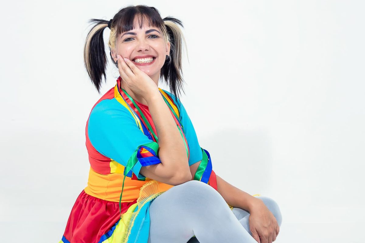 Oficina é conduzida pelos artistas e educadores Ellen Velute, Deyvi Dias e Heber Lobac, 
