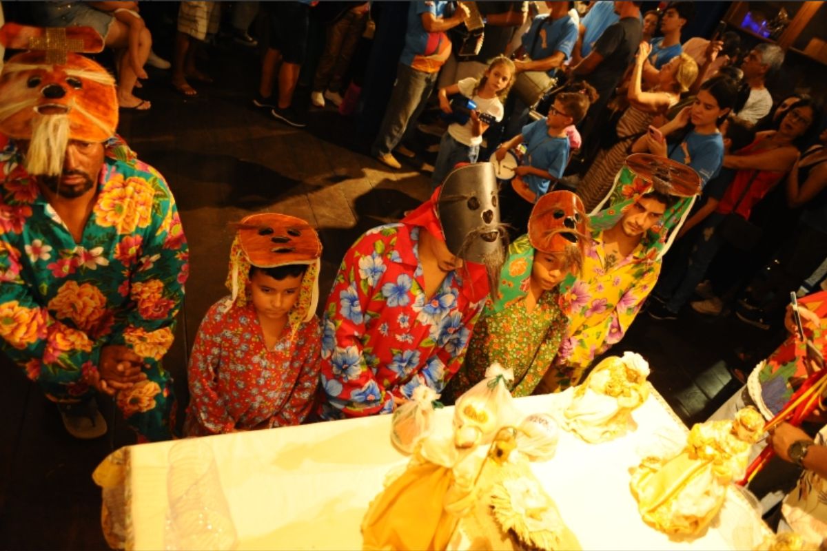 Inscrições devem ser realizadas pelos grupos, com apresentação de portfólio com a trajetória cultural no município