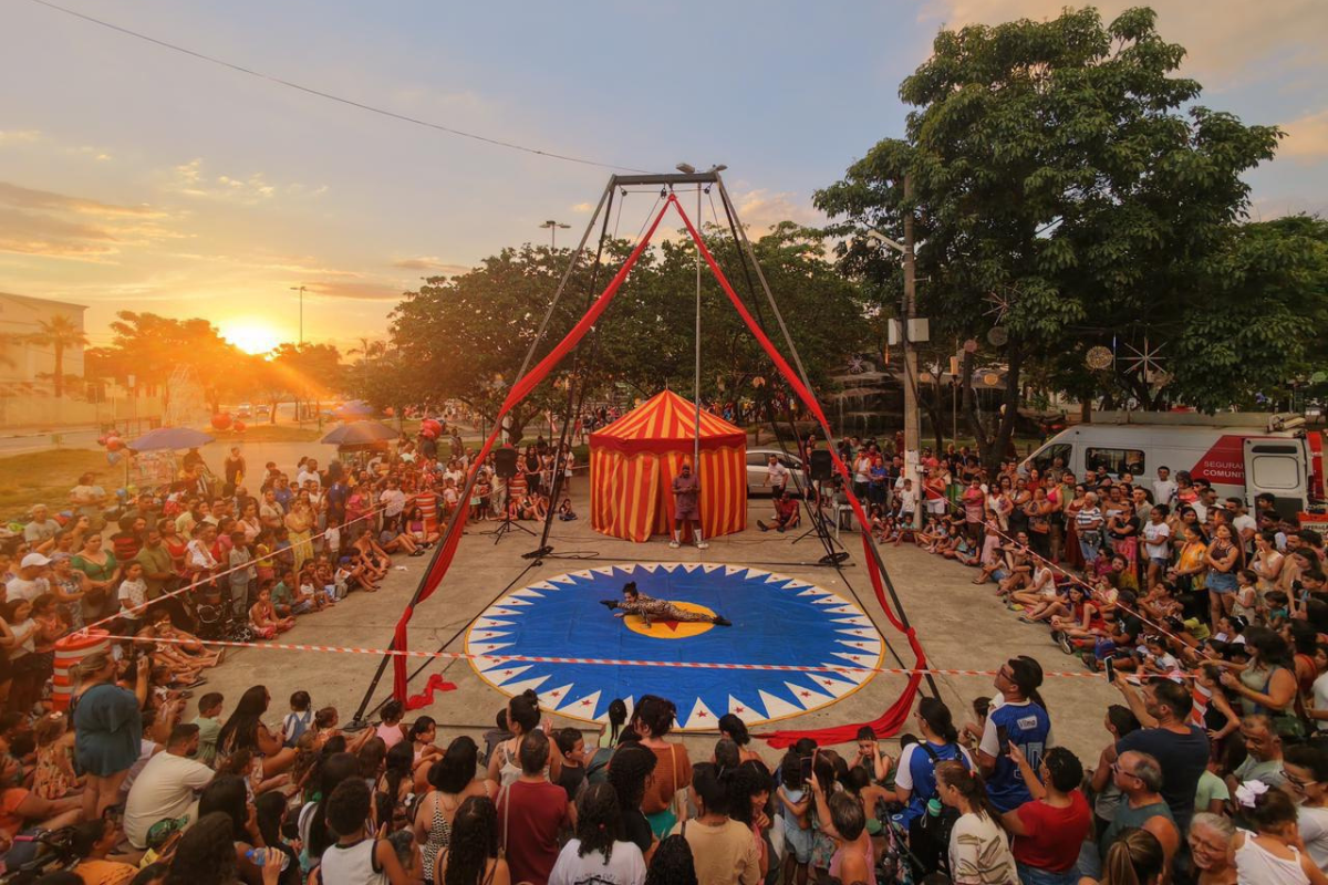  Apresentação é promovida pela Ieê Escola de Circo