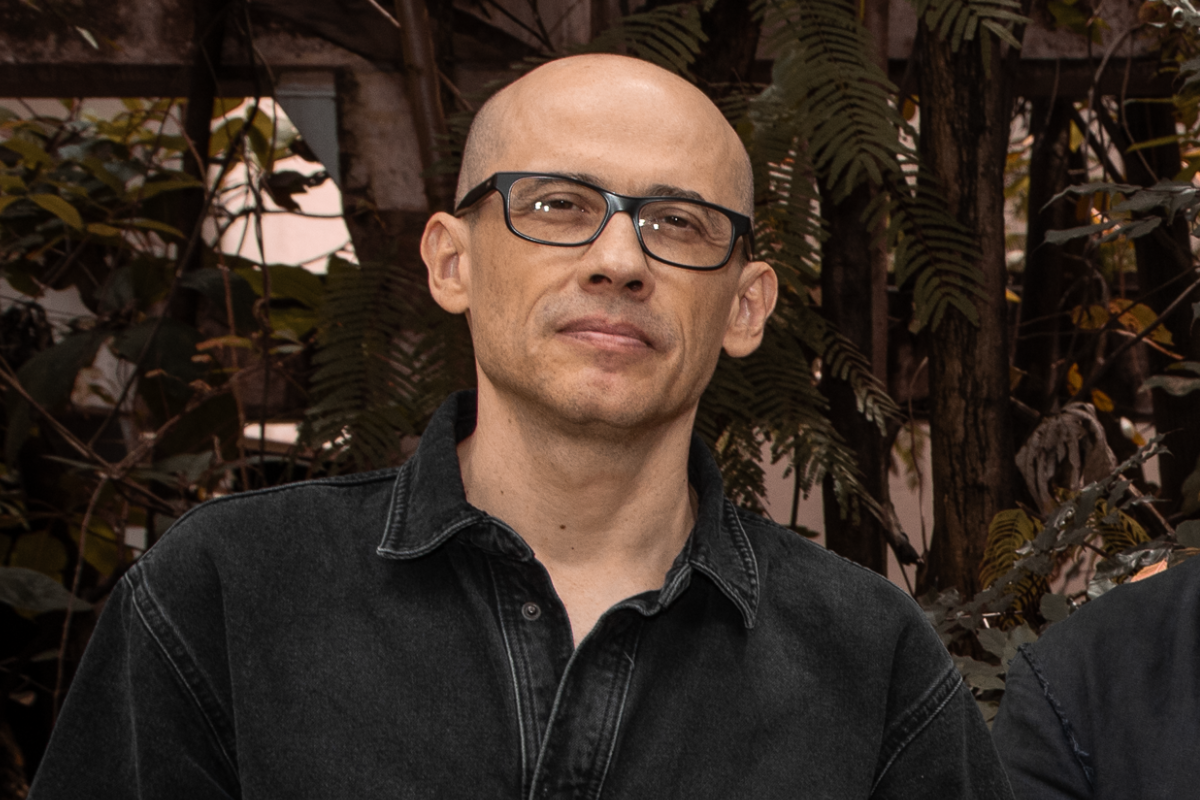 John Ulhoa é o guitarrista e também um dos principais compositores da banda mineira