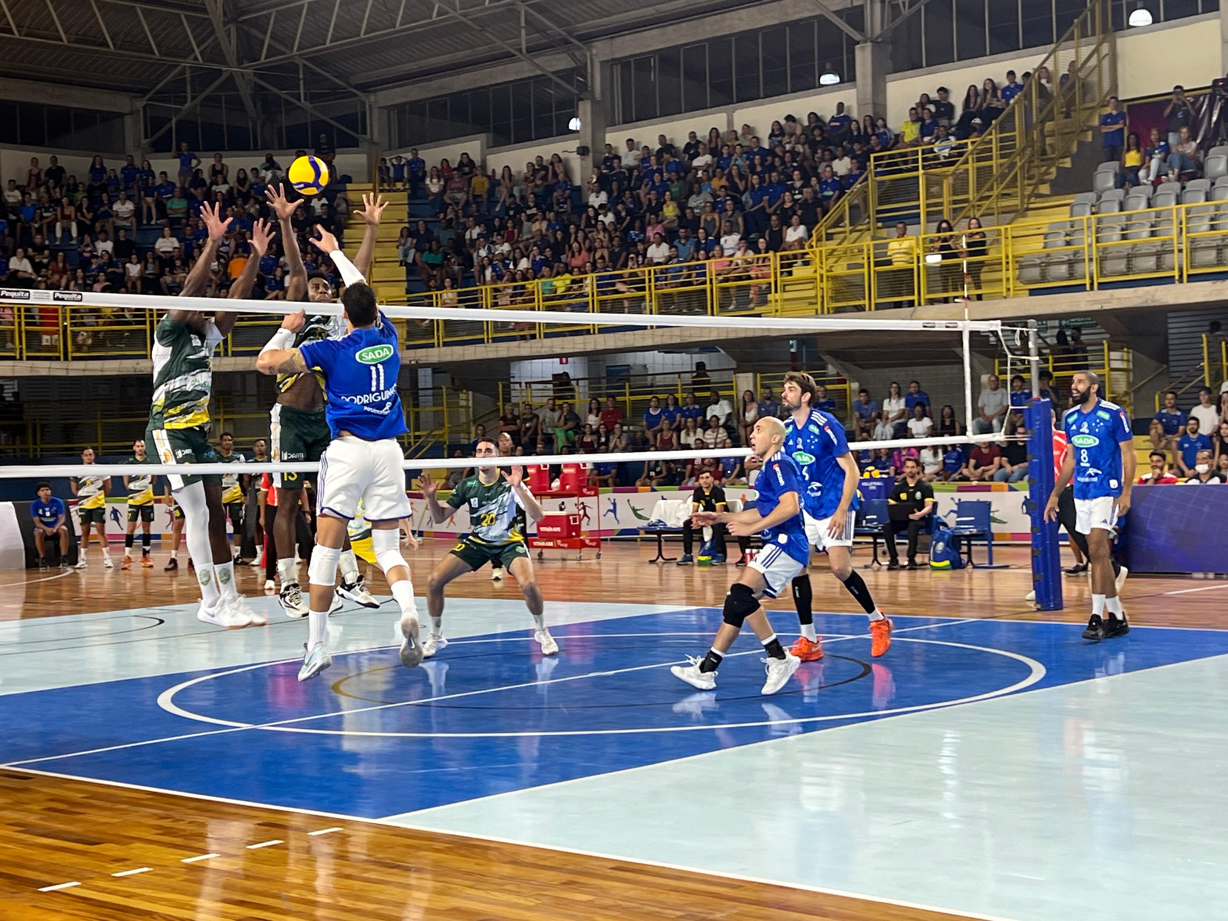 Sada Cruzeiro venceu com tranquilidade por 3 sets a 0 nesta sexta-feira (6)