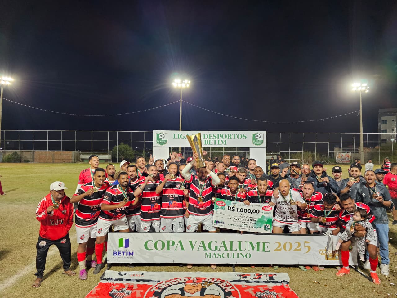 Equipe do Terê colocou a mão na taça pela primeira vez na competição noturna