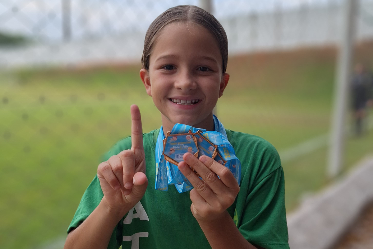 Em menos de um ano e meio, ela conquistou 14 medalhas de ouro, cinco de prata e cinco de bronze