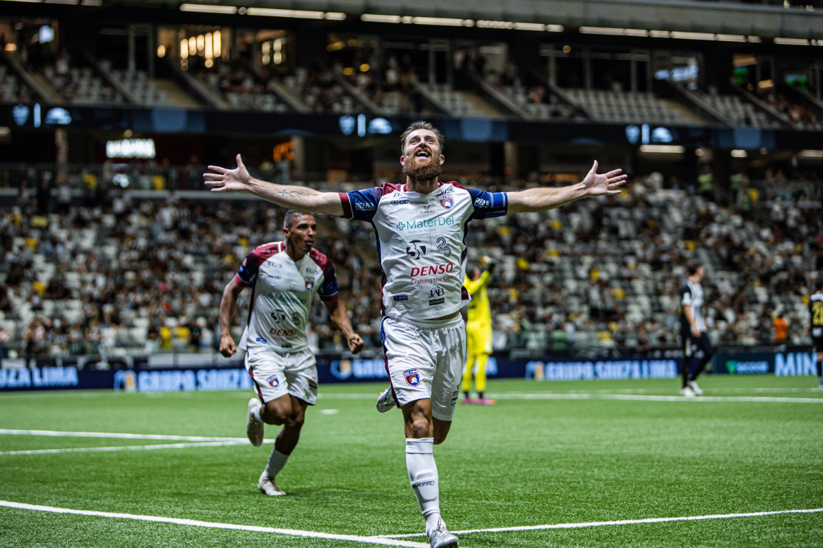 Entre os jogadores do Betim Futebol, destaque para Diego Jardel, autor do gol do empate