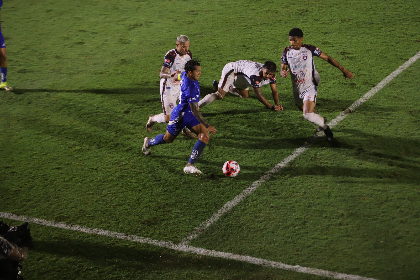 Gol foi marcado aos 54 minutos do segundo tempo