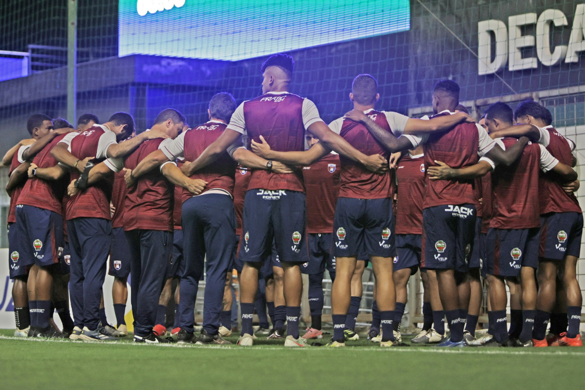 Elenco betinense é formado por atletas que disputaram o Mineiro e por alguns reforços