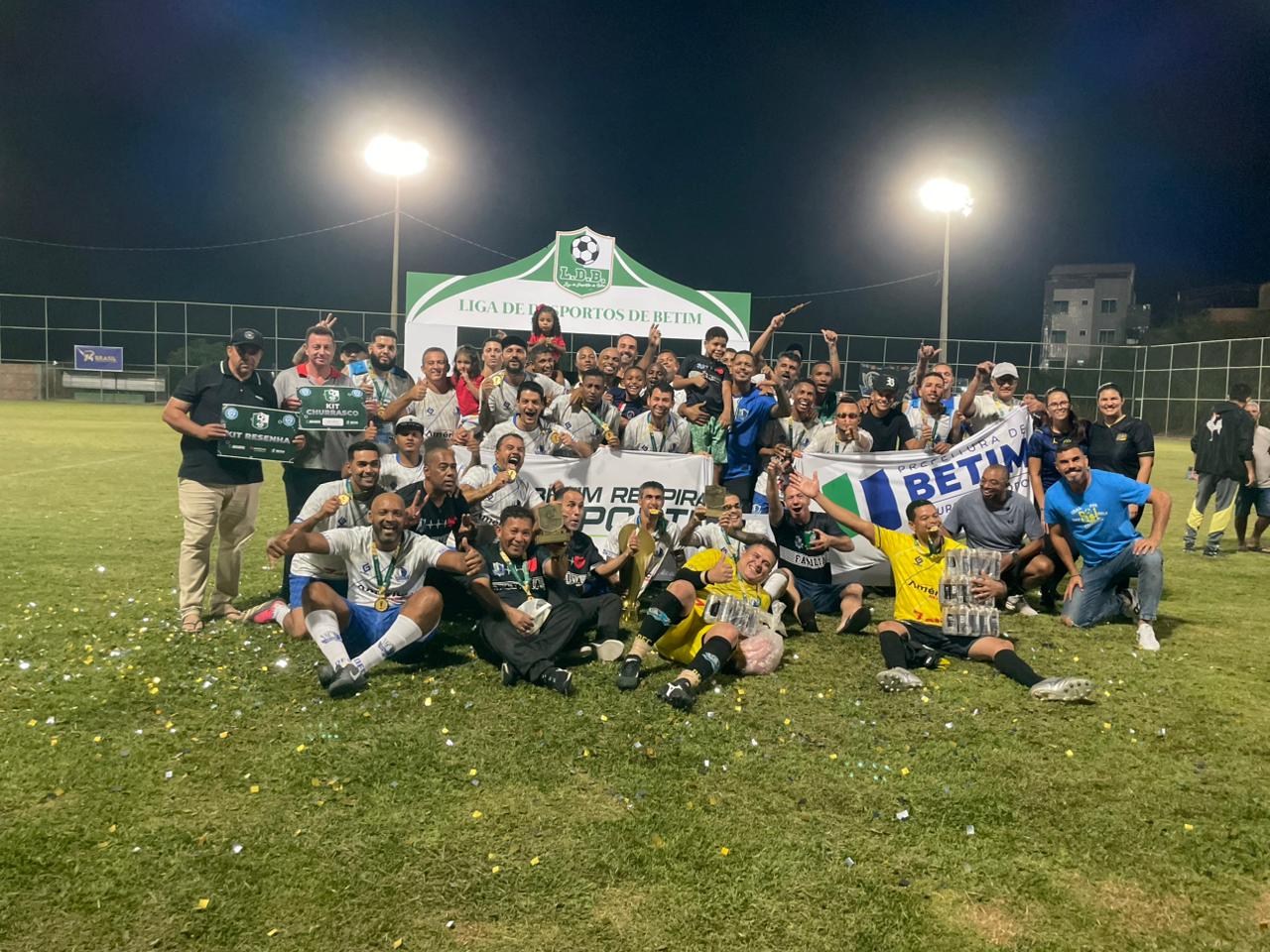 Dallas conquistou título inédito neste sábado (16/5)
