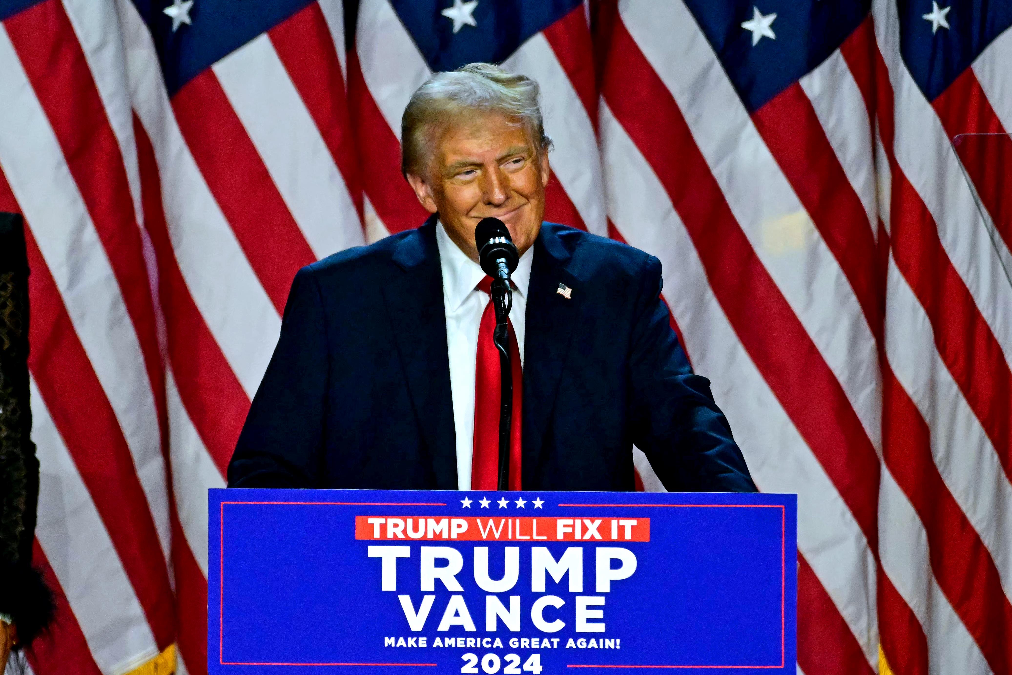 Donald Trump, durante comemoração da vitória em West Palm Beach, na Flórida