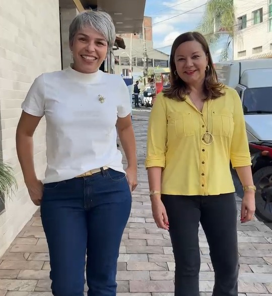 Janaína e Laura visitaram primeiramente a regional Citrolândia, nesta quarta-feira (23 de outubro)