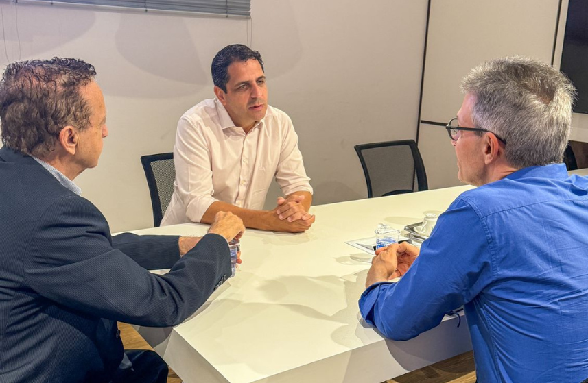 Candidato a prefeito de Betim, Heron se reuniu com Zema nos novos estúdios da Sempre Editora