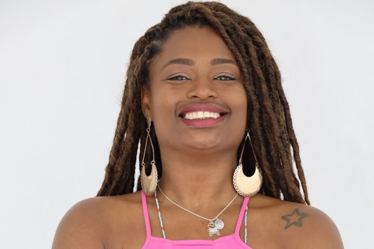 Bárbara Ravenna tem 36 anos e estuda ciências políticas