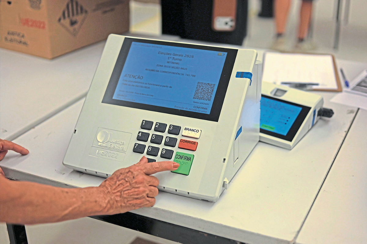 Sistema de votação brasileiro frequentemente desperta dúvidas no eleitor, que acredita haver contradições nos resultados das urnas