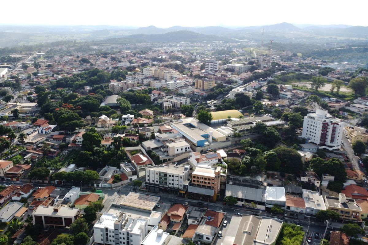 Cidade volta a ter representantes eleitos na ALMG após 12 anos sem um deputado estadual do município na Casa
